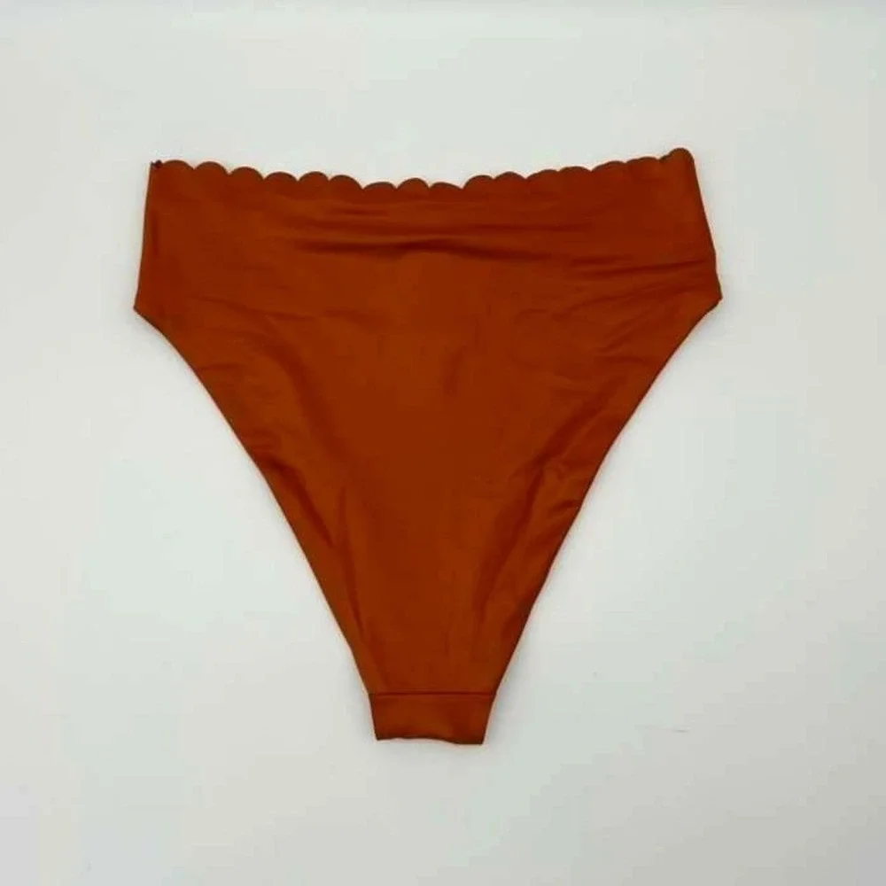 Agua Bendita craftsmanship piece